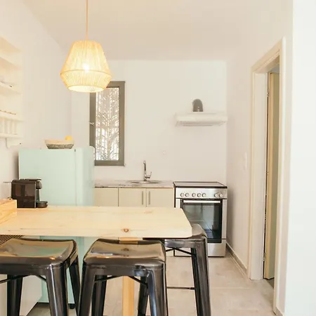 Exi Sea Side Перисса