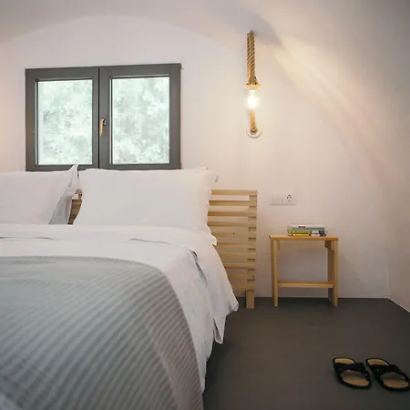 Lägenhetshotell Exi Sea Side Perissa (Santorini)