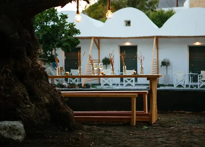 Exi Sea Side 4* Perissa (Santorini)