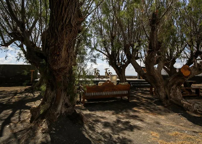 Exi Sea Side Perissa (Santorini)