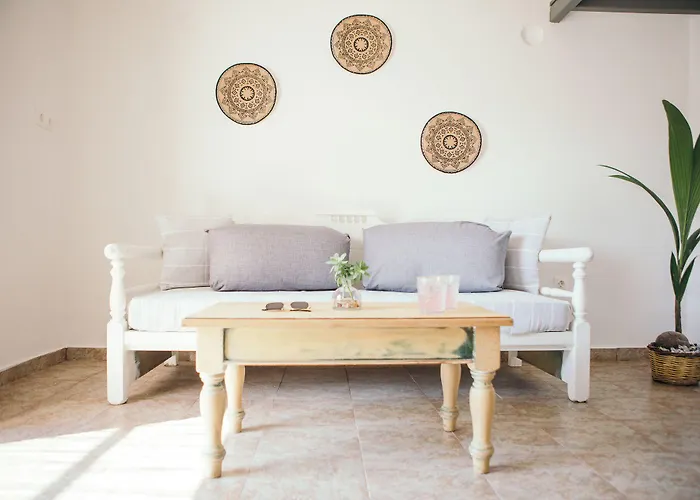 Exi Sea Side Apart Otel Perissa (Santorini)